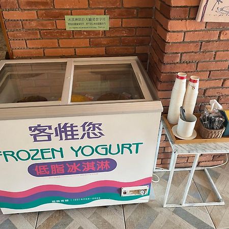 Hua Xiang Hotel -Zouying Kaohsiung Zewnętrze zdjęcie