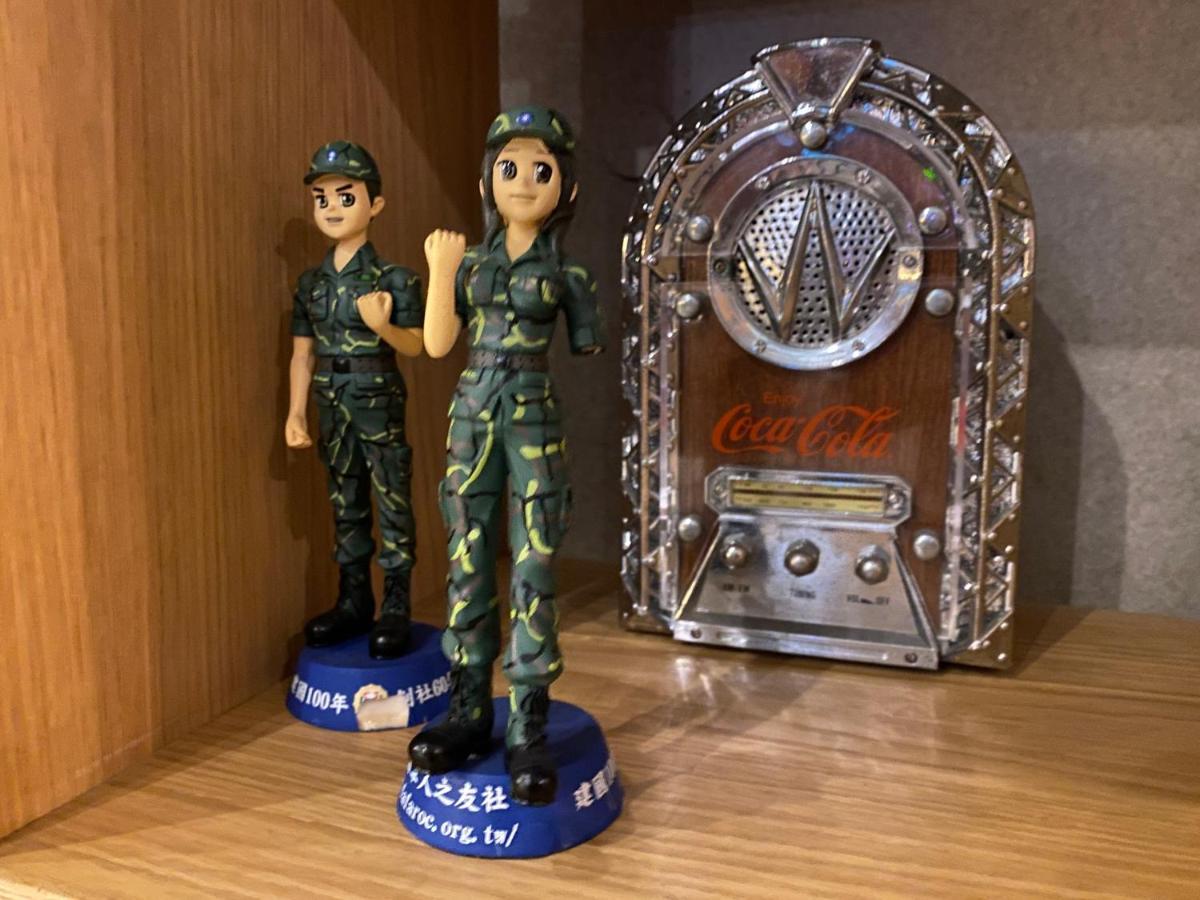 Hua Xiang Hotel -Zouying Kaohsiung Zewnętrze zdjęcie
